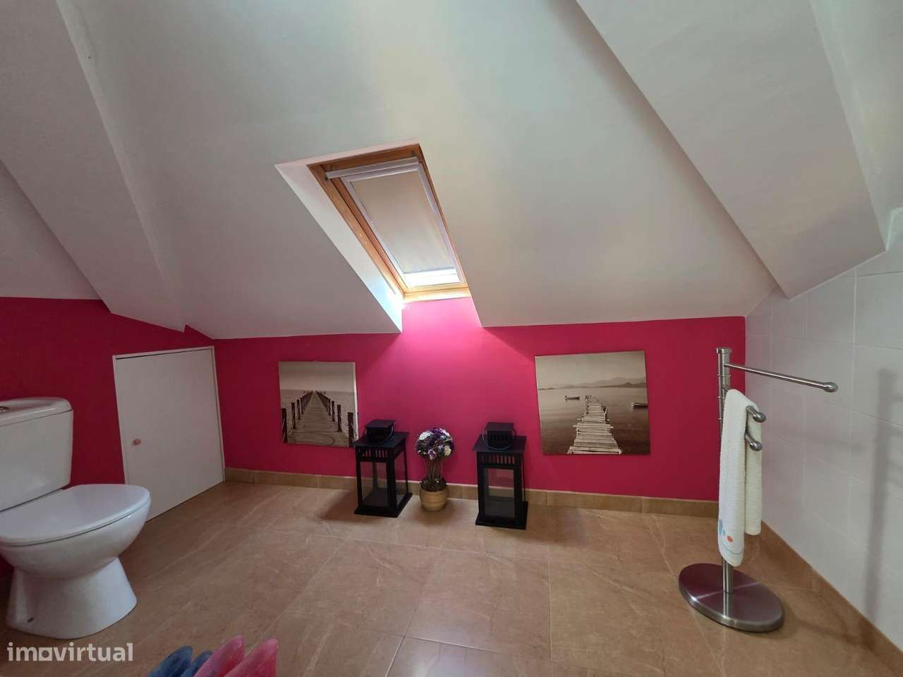 Moradia T2+1 com Anexo Independente, Jardim e Garagem – Rinchoa-45