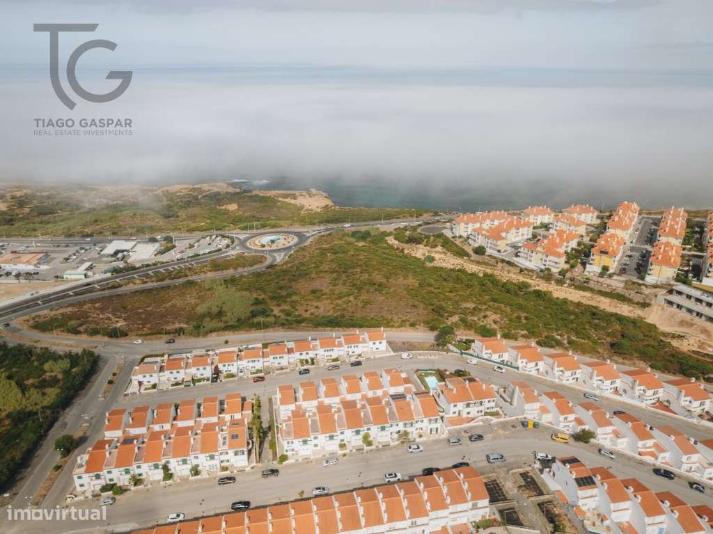 T2 com suíte e garagem a 800m da praia Ericeira-19