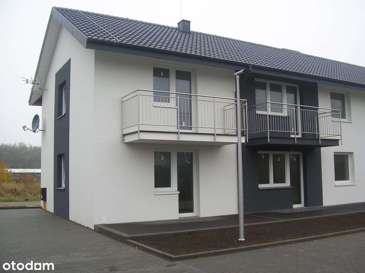 Nowe wyposażone mieszkanie do pierwszego zamieszkania ogrodzony teren-7