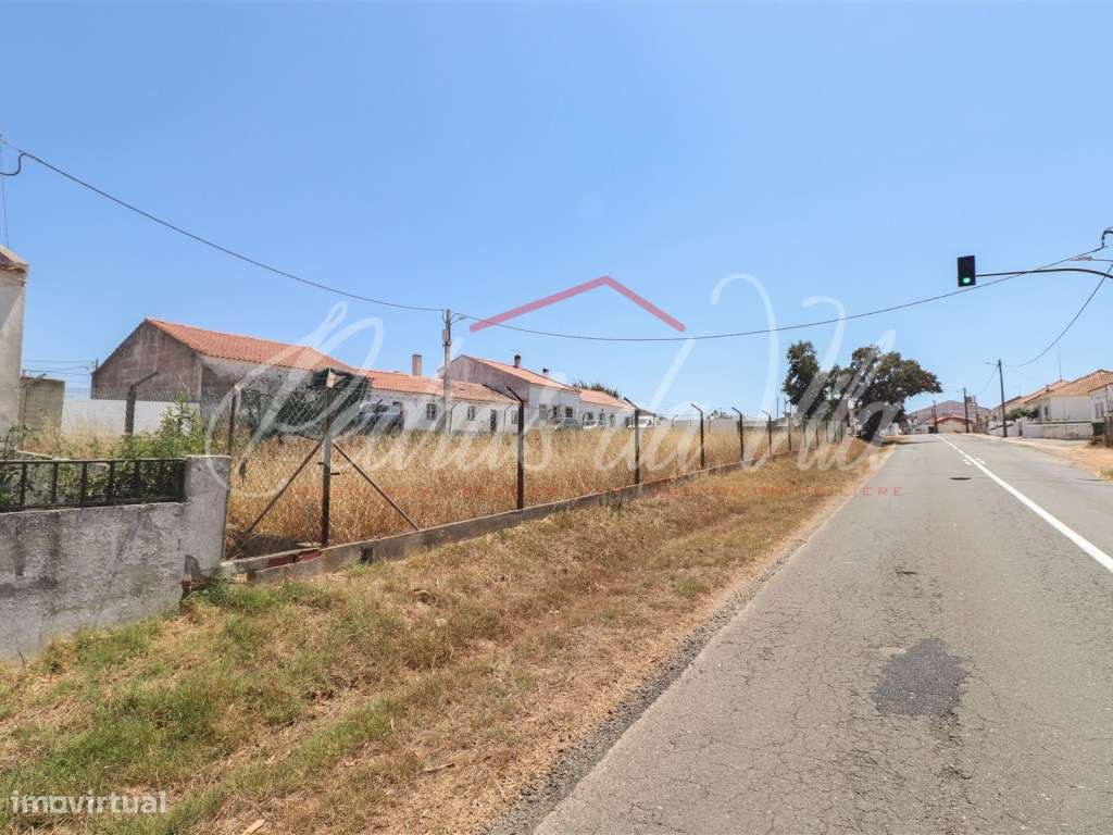 Terreno urbano com 700m2 de construção em Colos - Odemira-19