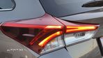 Toyota Auris 1.8 L VVT-i HSD Luna - 19