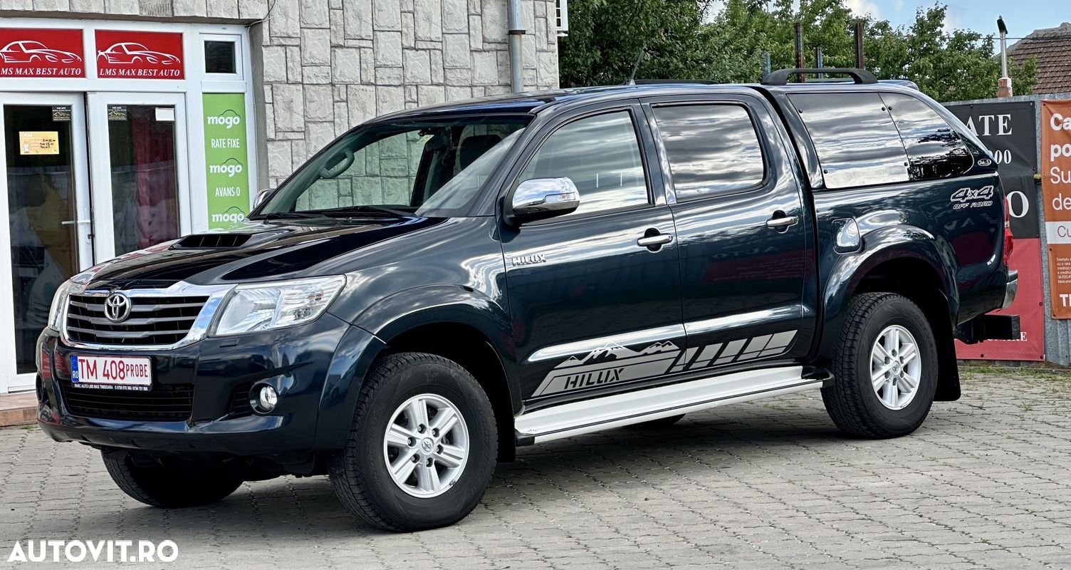 Toyota Hilux - 1