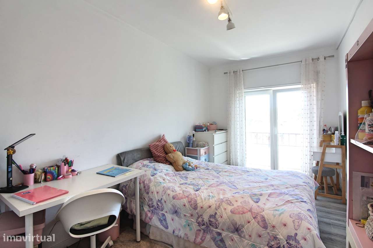 Apartamento T3 em Caldas da Rainha-11