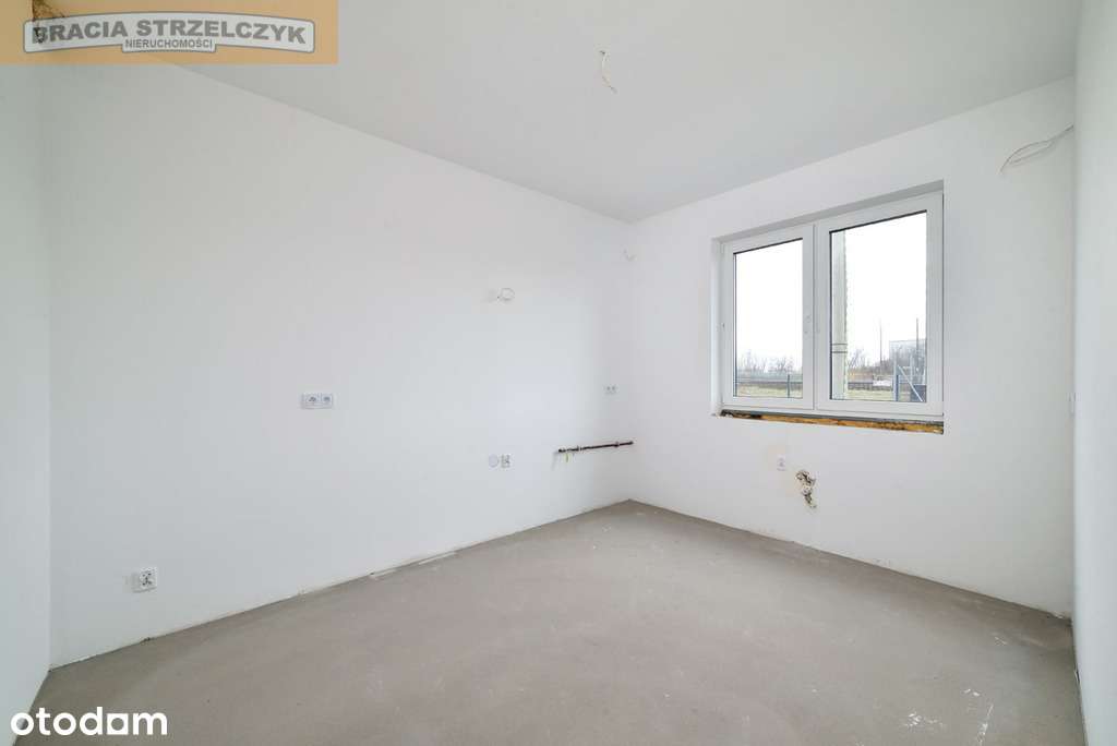 Okazja! Przestronny segment przy stacji SKM! - Pełny obrazek: 4/12