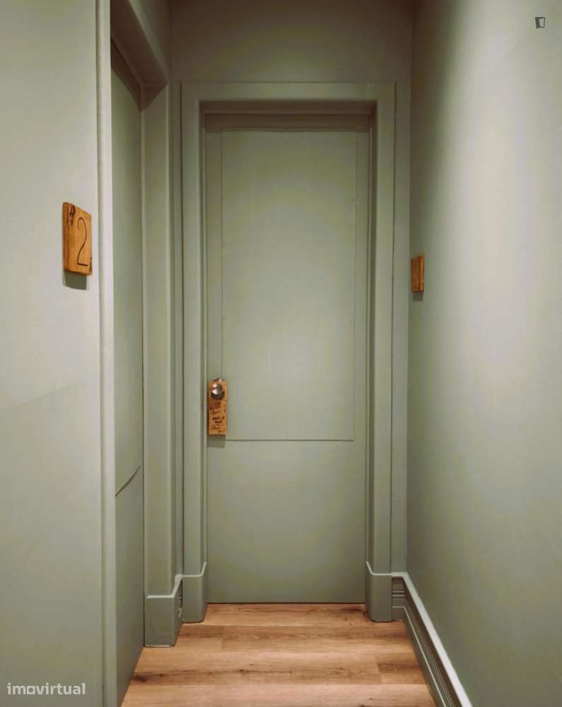 Quarto - localizado em Picoas Lisbon - Grande imagem: 3/9