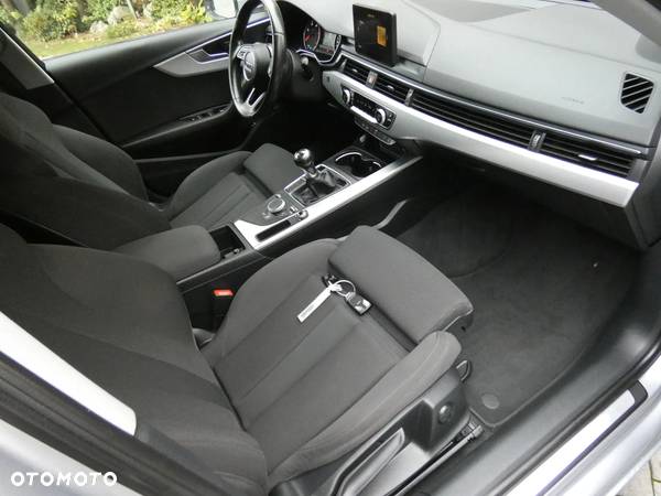 Audi A4 Avant 2.0 TDI design - 25