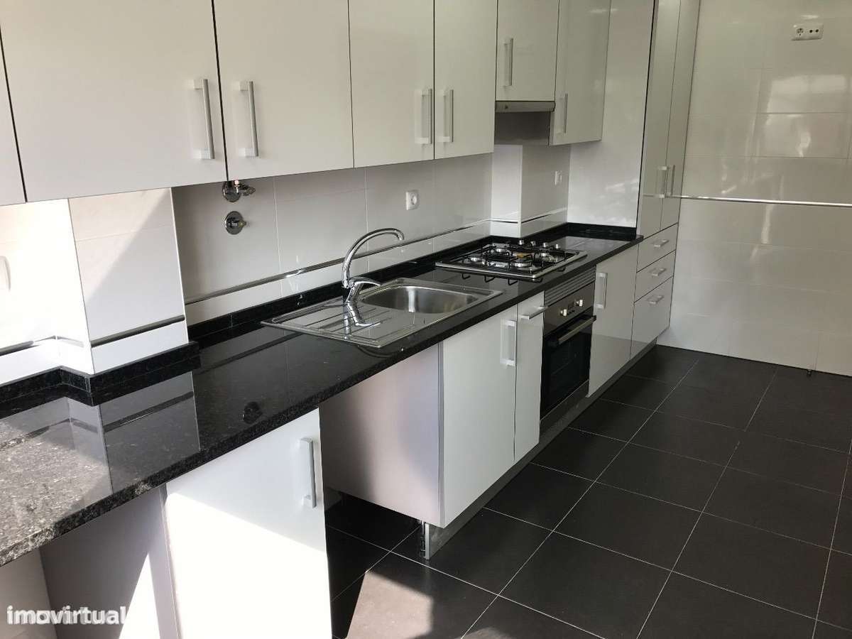 Excelente T2 Remodelado Benfica AV uruguai - Grande imagem: 5/60