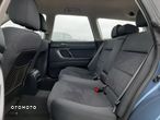 Subaru Legacy SW 2.5i MT - 19