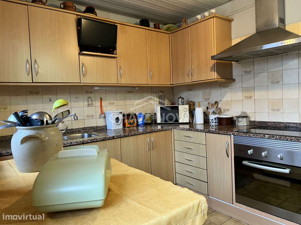 Moradia T4 com jardim e garagem em Ermesinde-27