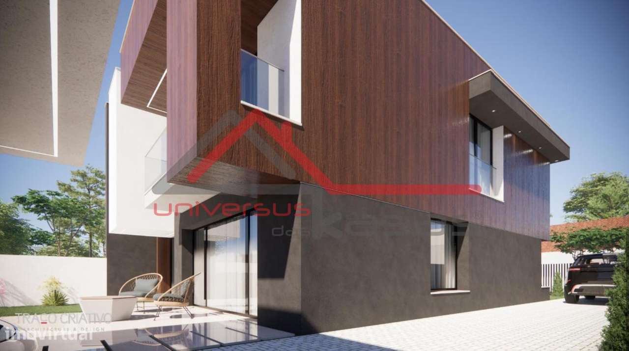 Moradia Nova Geminada V4 com Piscina e Garagem Sarilhos Grandes-5