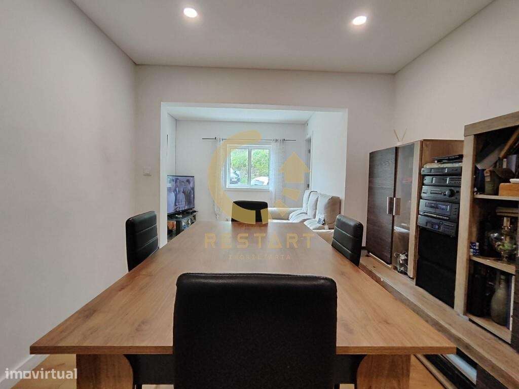 Moradia Geminada T1+1 Renovada – Guifões, Matosinhos - Grande imagem: 5/31