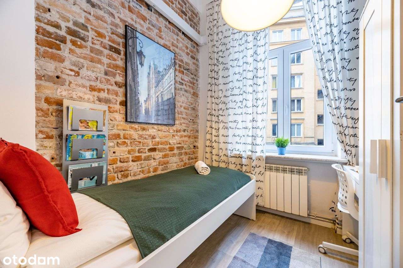 Trzypokojowe mieszkanie w zabytkowej kamienicy-7