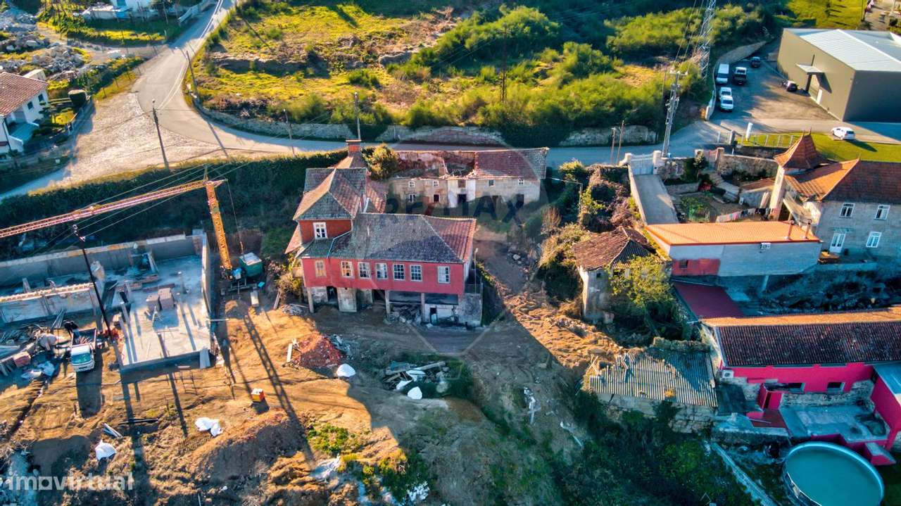 Moradia T9 para venda - Grande imagem: 2/15