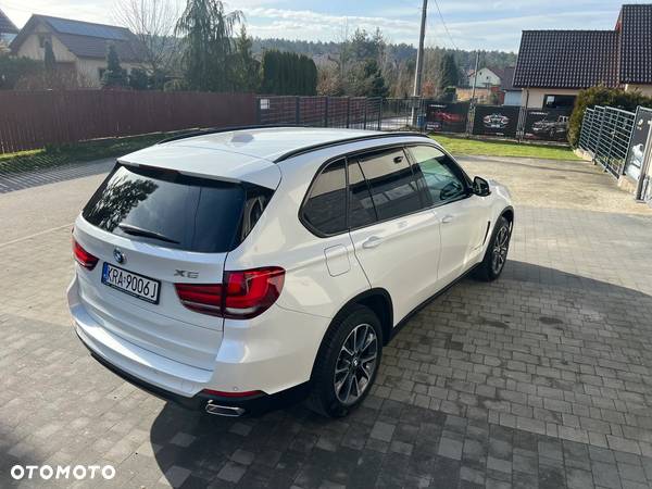 BMW X5 xDrive40d - 25