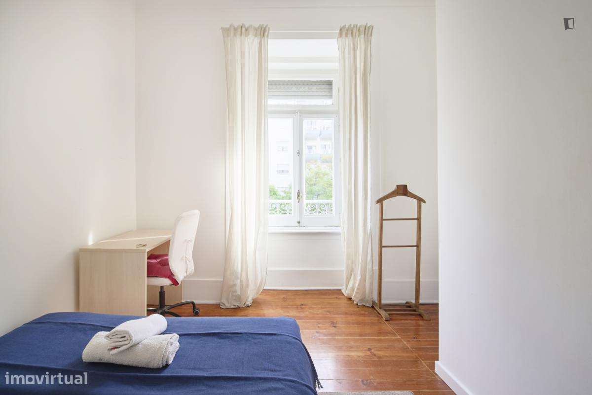 Quarto - localizado em Saldanha Lisbon - Grande imagem: 5/47