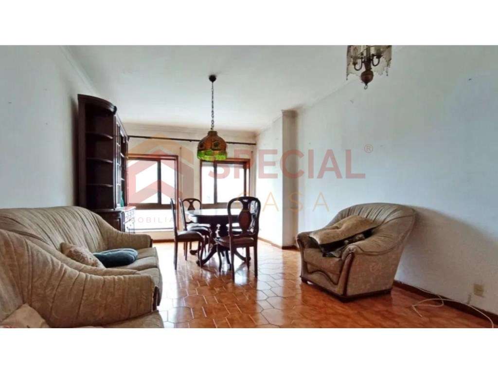 T2 Maia c/ Localização de Excelência-5