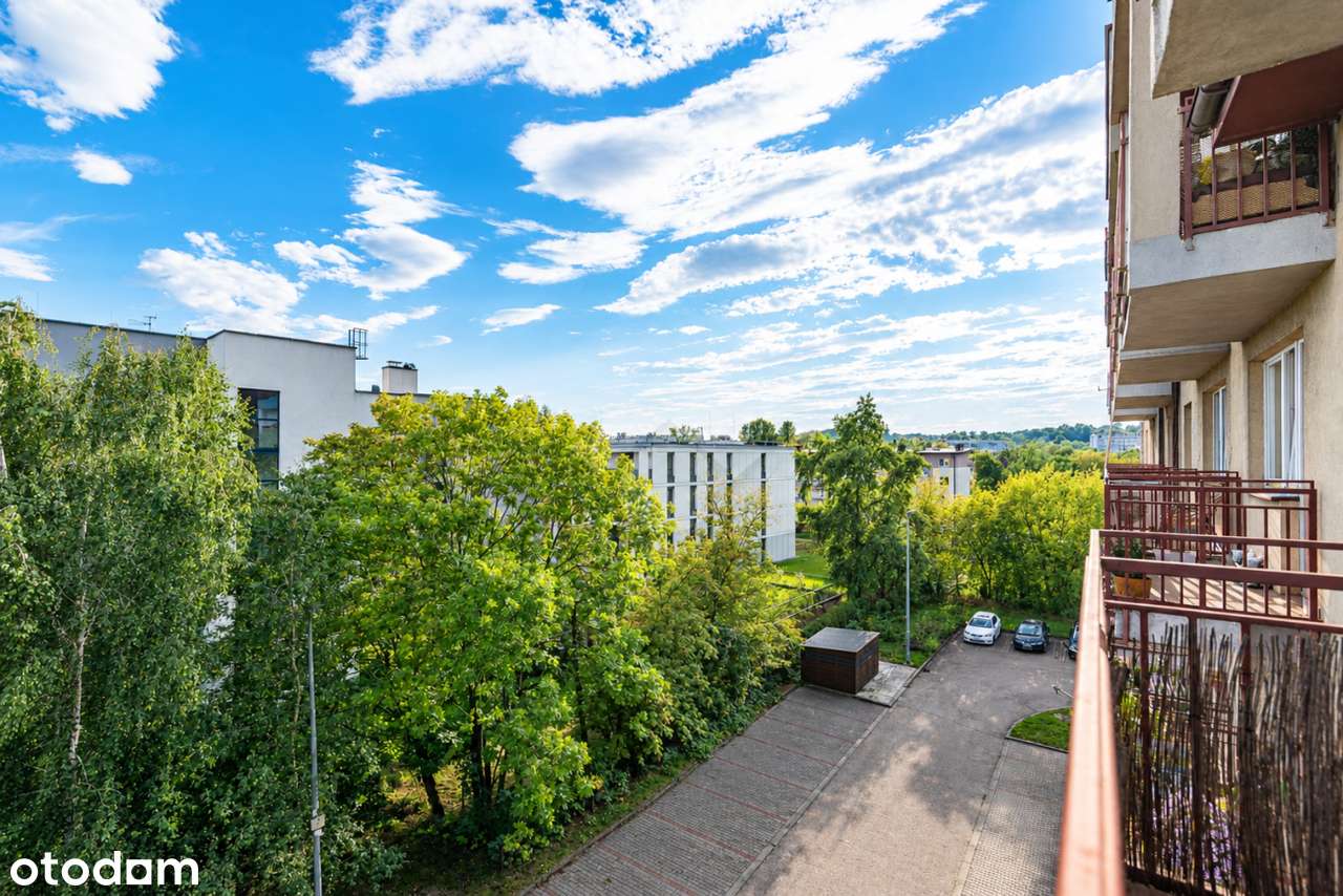 | 1 pokój | osobna kuchnia | 38 m² | piwnica | zamknięte osiedle |-13