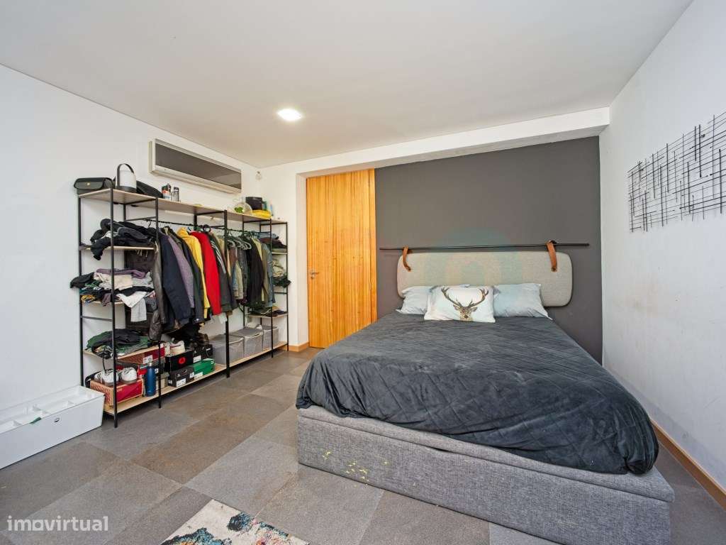 Moradia T3 em Vale S. Cosme- Piscina e jardim privativo-52