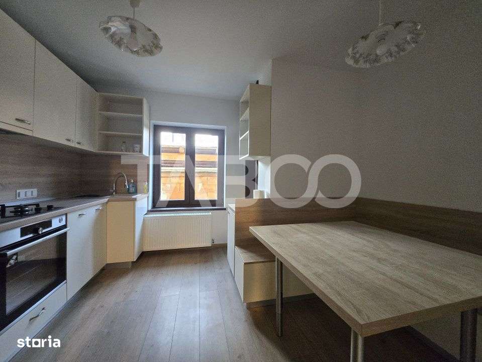 Casa noua de inchiriat 5 camere 200mp si Garaj zona Tineretului Sibiu - Imagine principală: 5/19