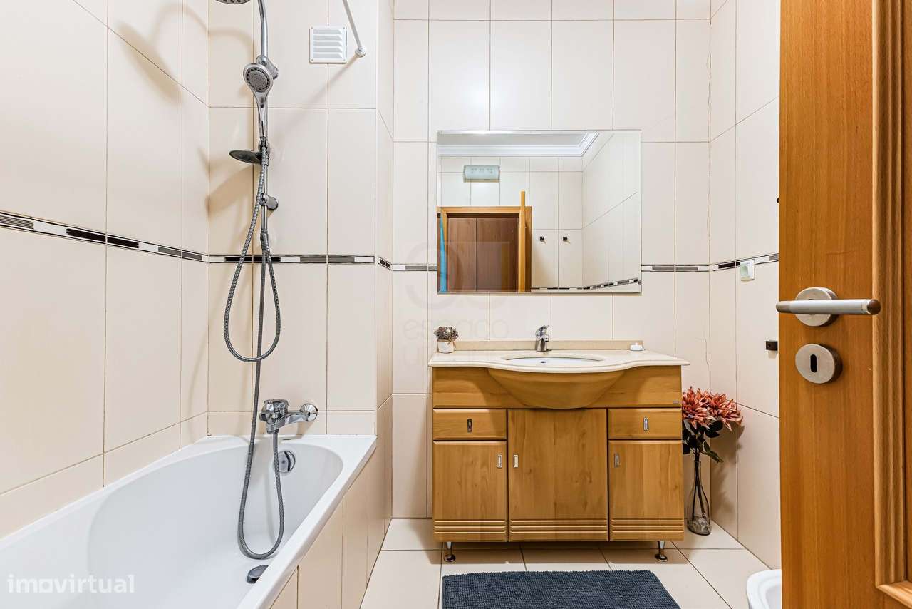 A. Pêra - Apartamento T2 C/2 WC + Piscina + Parque Infantil-18