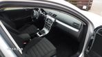 Volkswagen Passat 2.0 TDI Comfortline - 22