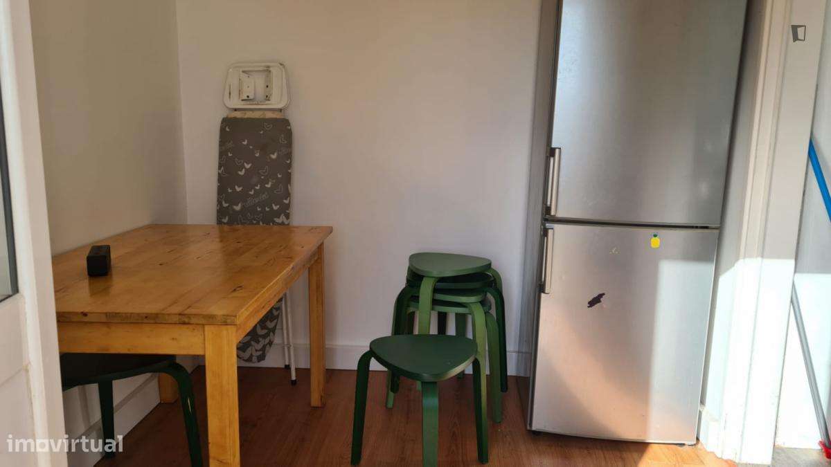 Quarto - localizado em Carcavelos Lisbon - Grande imagem: 5/14