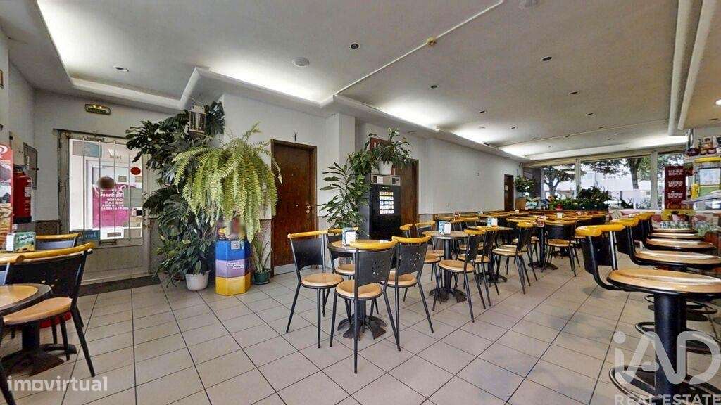 Loja / Estabelecimento Comercial em Mafamude e Vilar do Paraíso de 95, - Grande imagem: 4/24