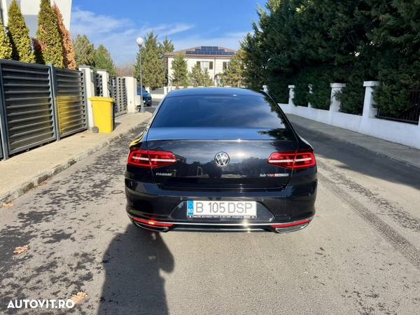 Volkswagen Passat 2.0 TDI DSG 4Motion R Executive - 6