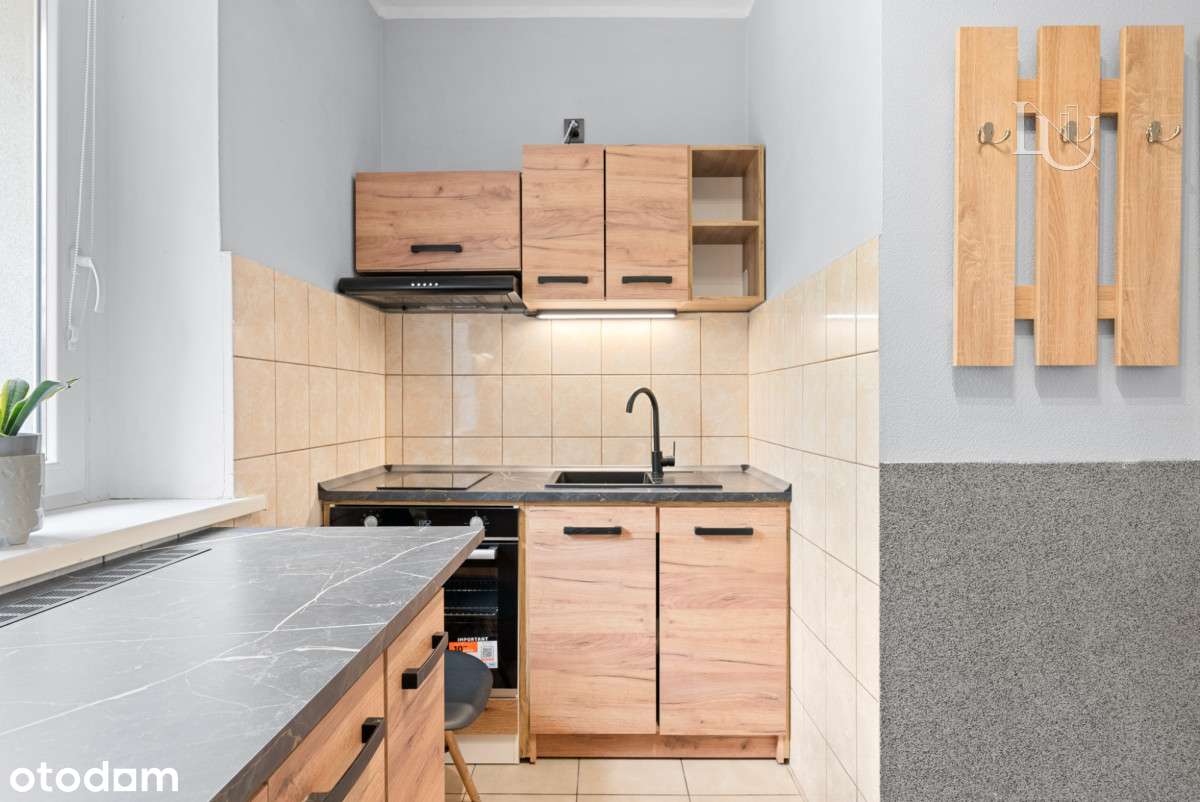 Dom 200 m2 po pełnym remoncie z 4 mieszkaniami-10