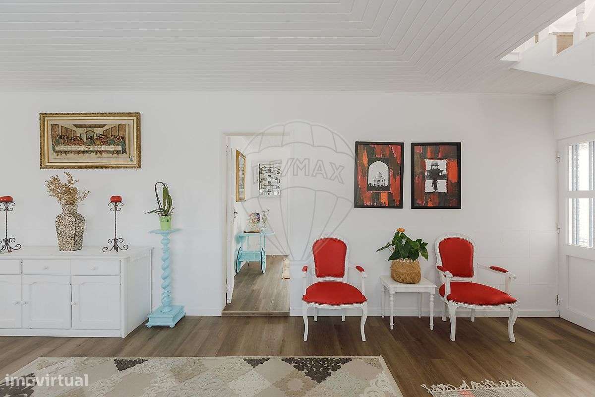 Moradia T8 para venda-17