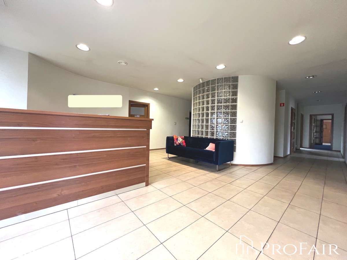 Biuro z częścią magazynową! - Pełny obrazek: 4/11