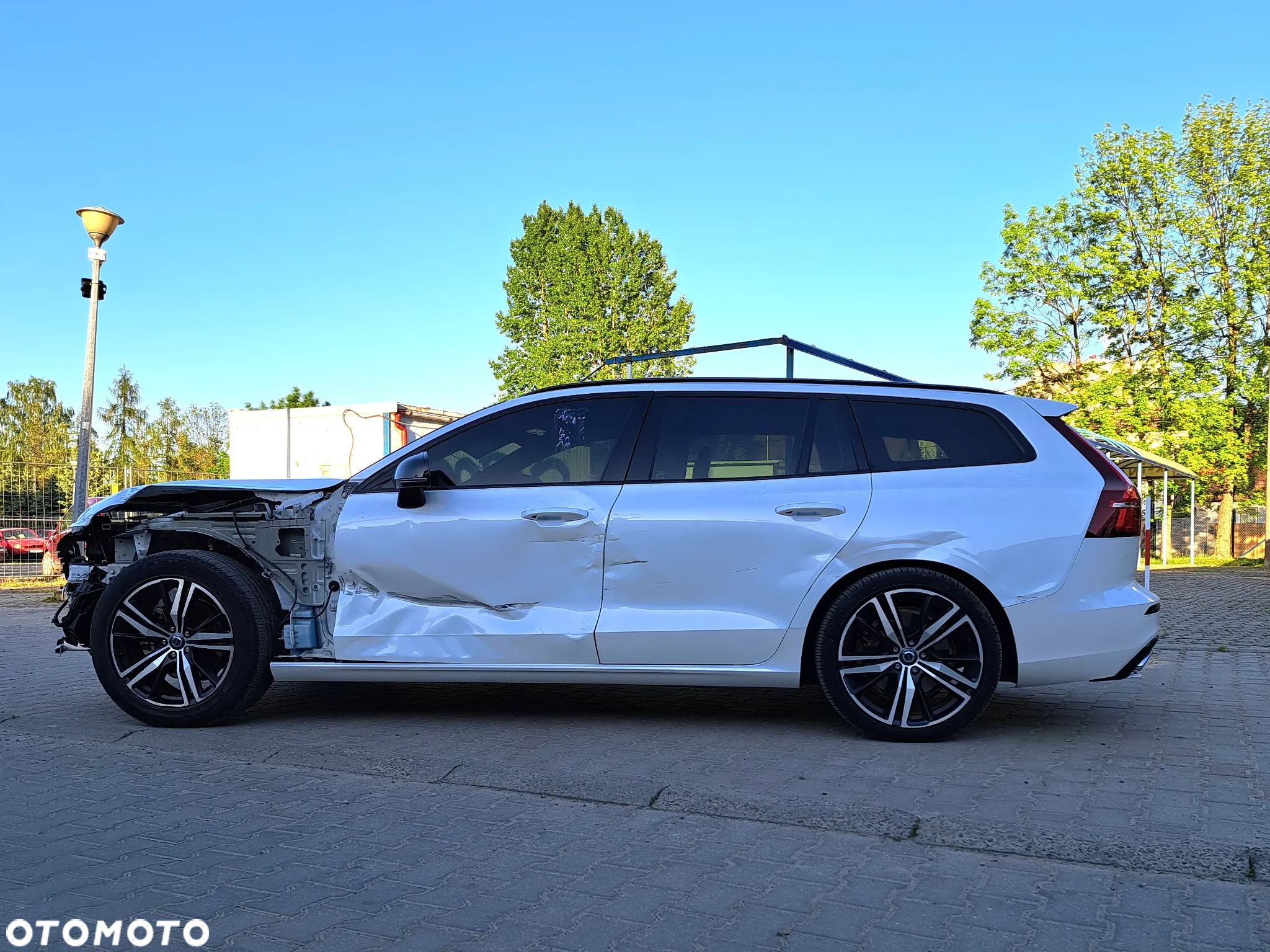 Volvo V60 T5 AWD Geartronic R-Design - 7