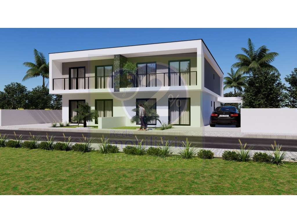 Moradia V4, Piscina-0