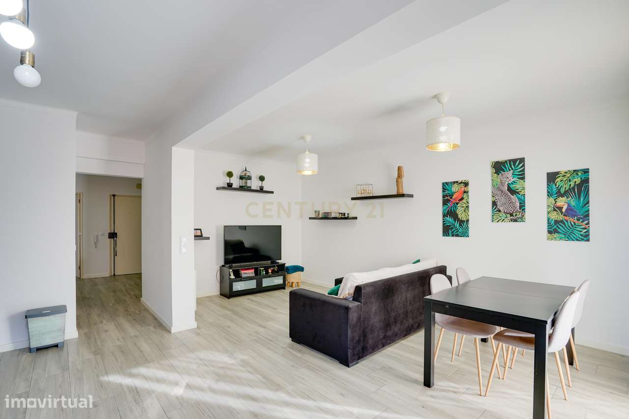 T2 Renovado – Baixa da Banheira - Grande imagem: 5/29