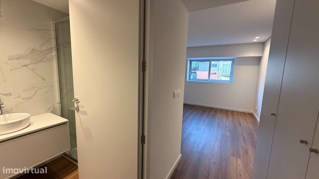 Apartamento T2 - Centro Guimarães-19
