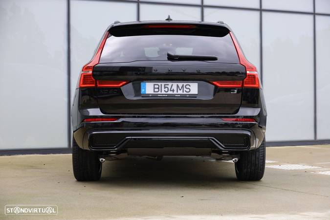 Volvo XC 60 2.0 T6 PHEV Black Edition AWD - 4