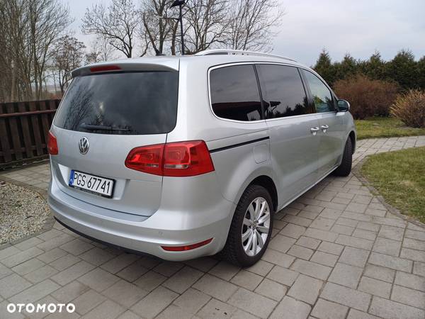 Volkswagen Sharan 2.0 TDI Highline DSG - 9