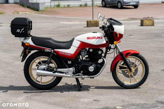 Suzuki GS - 11