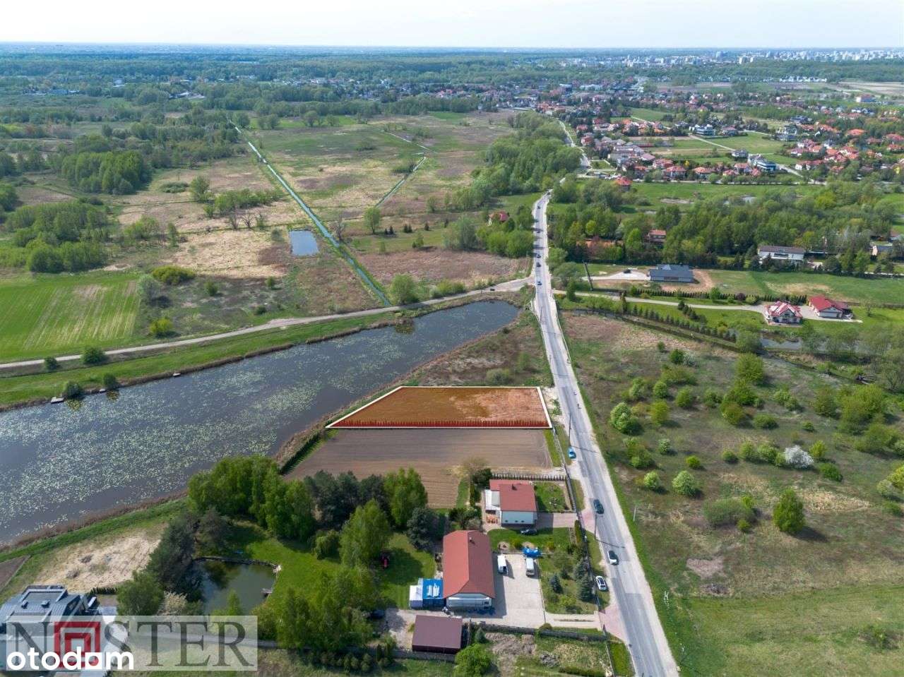 Wilanów - działka nad jeziorem-19