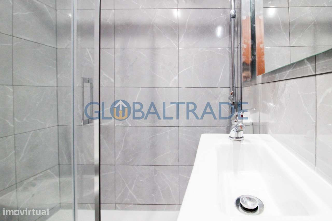 Apartamento T3 com Garagem Box em Vila D'Este-34