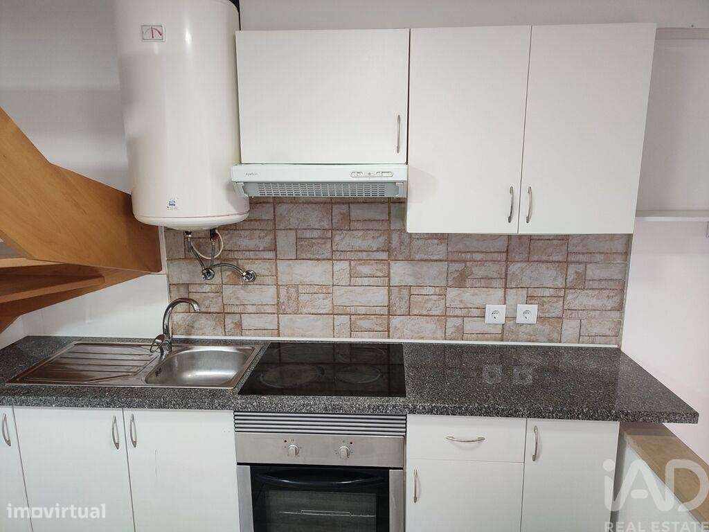 Moradia geminada T2 em Coimbra de 56 m2 - Grande imagem: 4/9