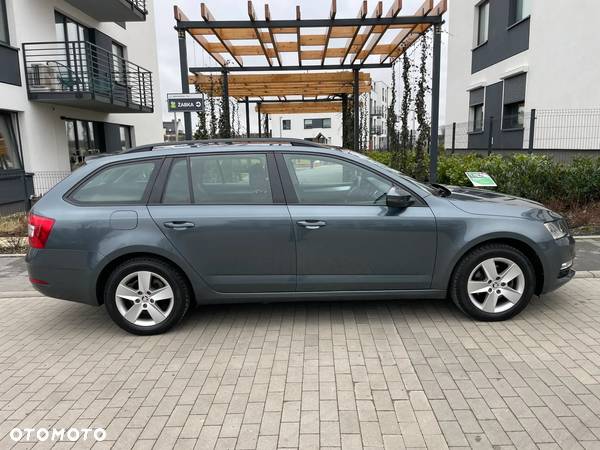 Skoda Octavia 1.4 TSI Ambition DSG - 8