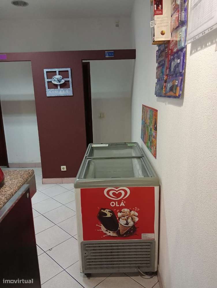 GRANDE OPORTUNIDADE ! TRESPASE DE CAFE EM GAIA-10