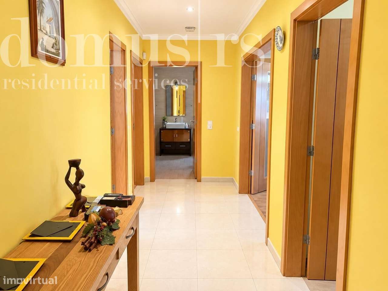 Apartamento em condomínio fechado no Alvor-9