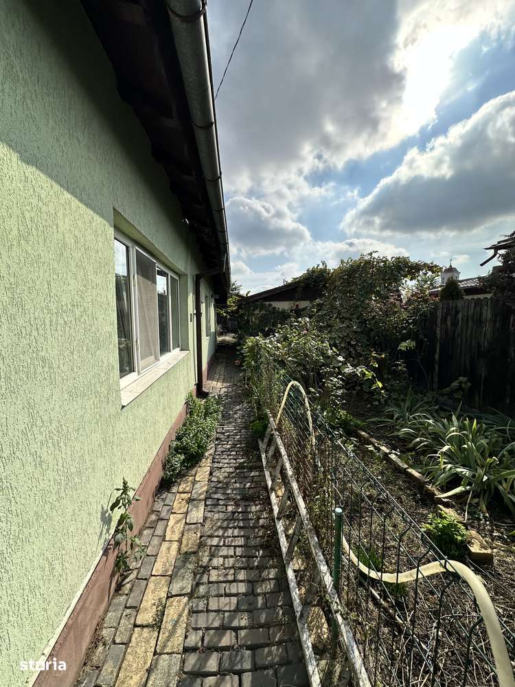 Casa de vanzare zona Mihai Bravu-6