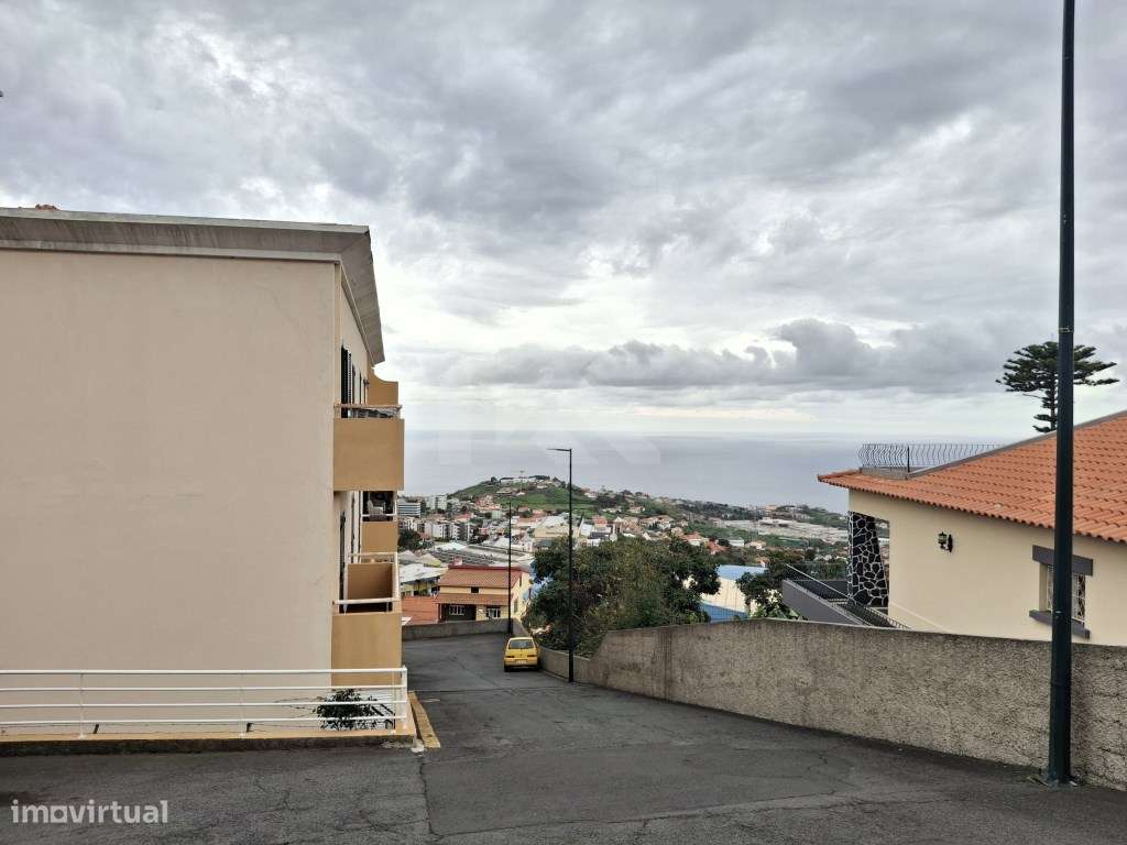 Apartamento T1 - Santo António-16