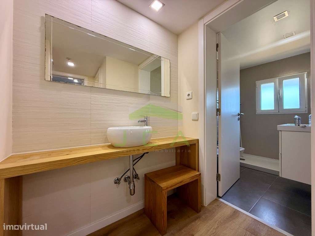 Apartamento T6 no centro de Leiria-9