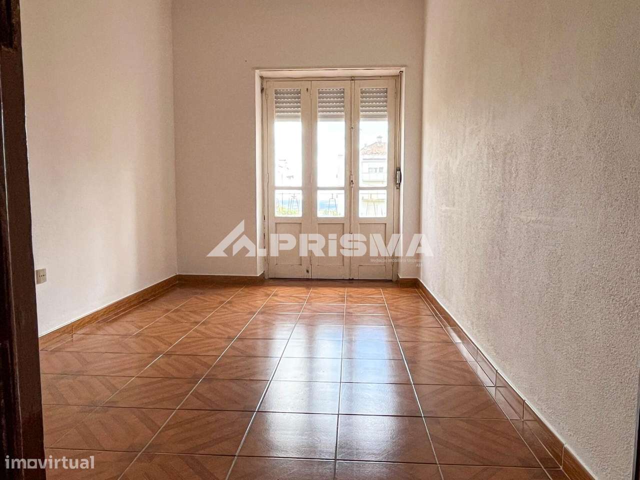Apartamento  T3 para venda no centro de Castelo Branco-11