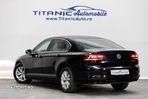 Volkswagen Passat Variant 2.0 TDI DSG 4Motion Highline - 14