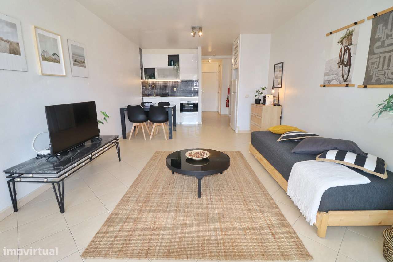 Apartamento T1 C/ Piscina e Estacionamento em Vilamoura – Excelente Op - Grande imagem: 4/16